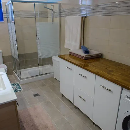 Villa Leonardo Archangelos (Rhodes)